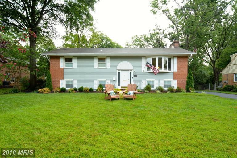 8423 Wendell Drive - Photo 1