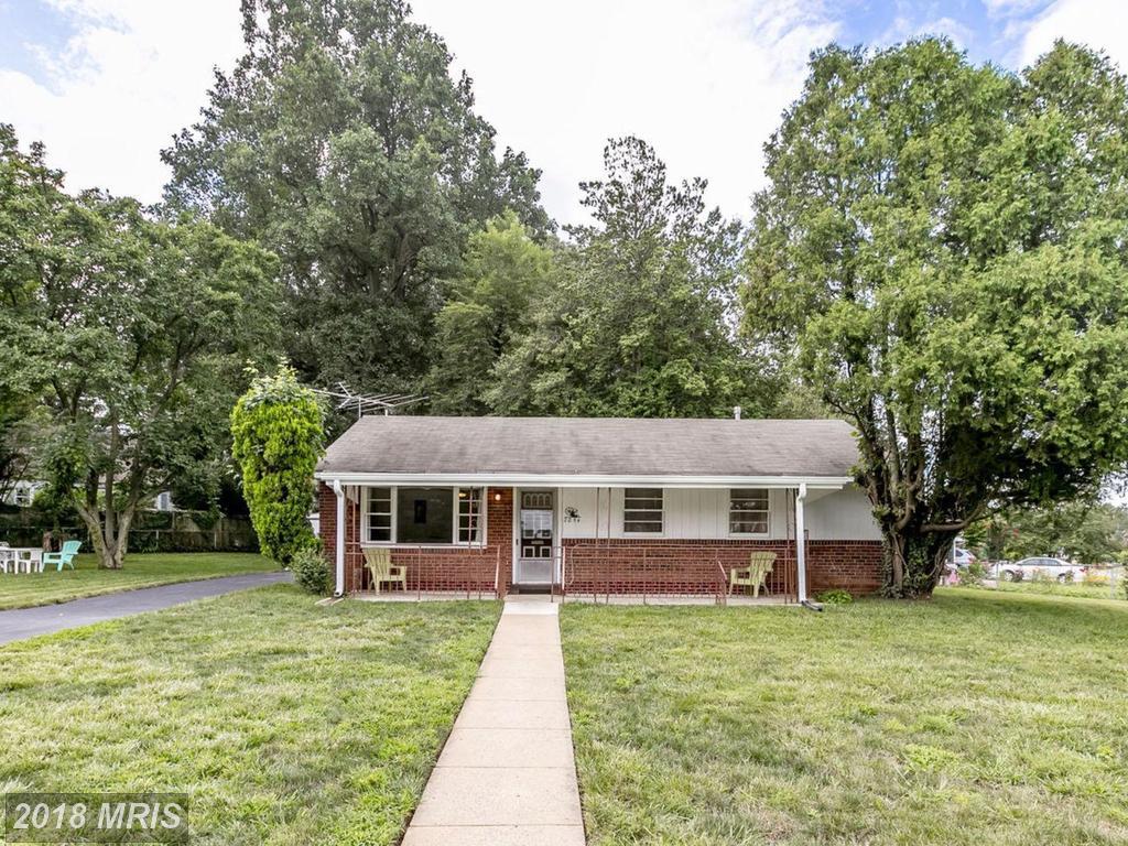 2854 Oak Knoll Drive - Photo 1