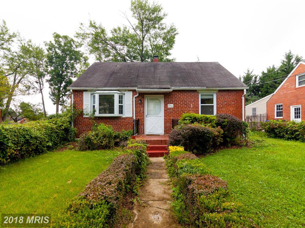 6913 Farragut Avenue - Photo 1