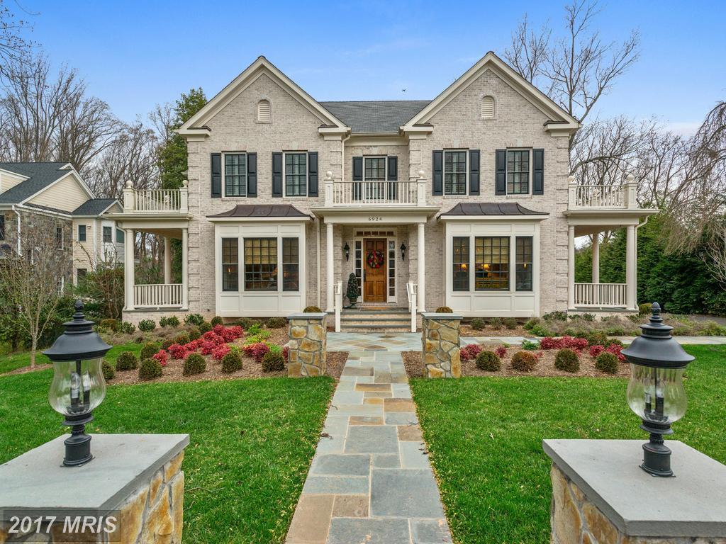 6924 River Oaks Drive - Photo 1