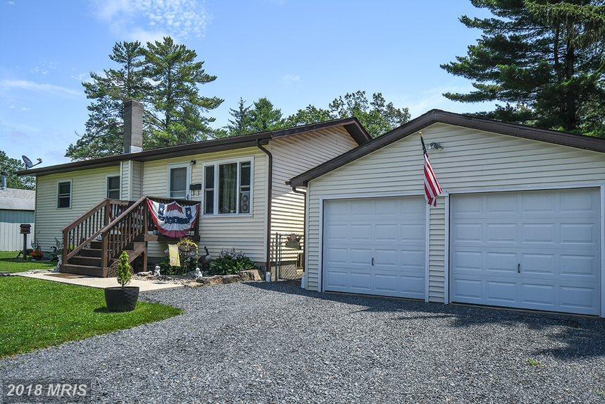 112 Oakhall Drive - Photo 1