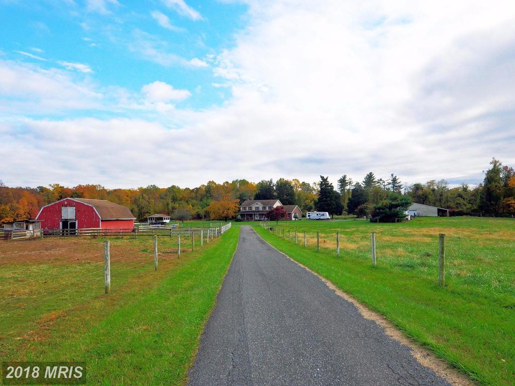 411 Robin Hood Road - Photo 1
