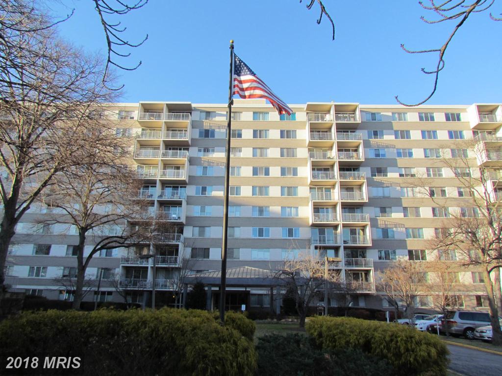4977 Battery Lane - Photo 1