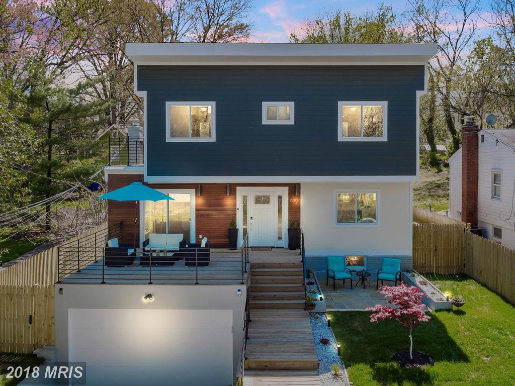 630 Potomac Avenue - Photo 1
