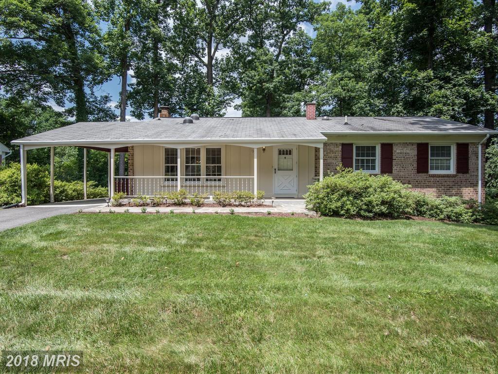 1381 Canterbury Way - Photo 1