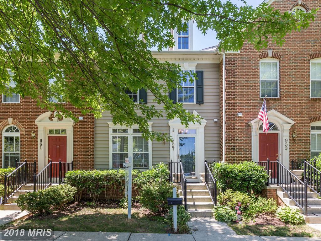 957 Main Street - Photo 1