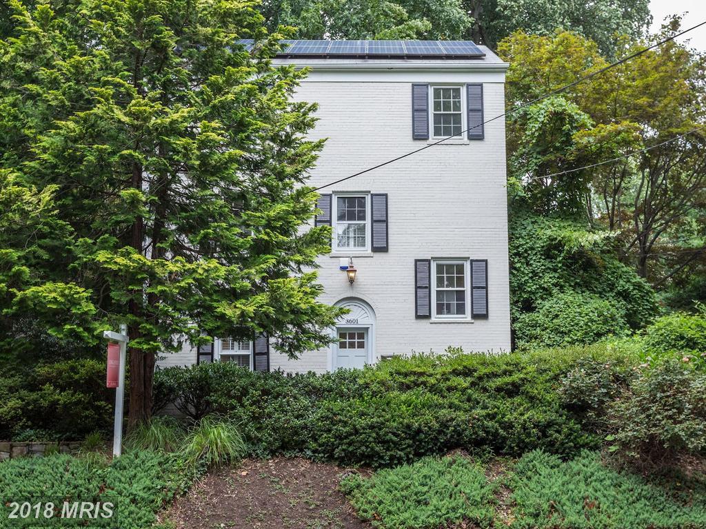 3601 Dundee Driveway - Photo 1