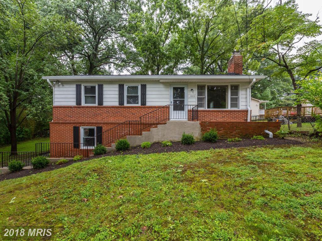 1003 Rosemere Avenue - Photo 1
