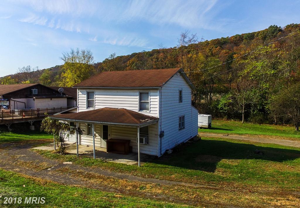 996 Frankfort Highway - Photo 1