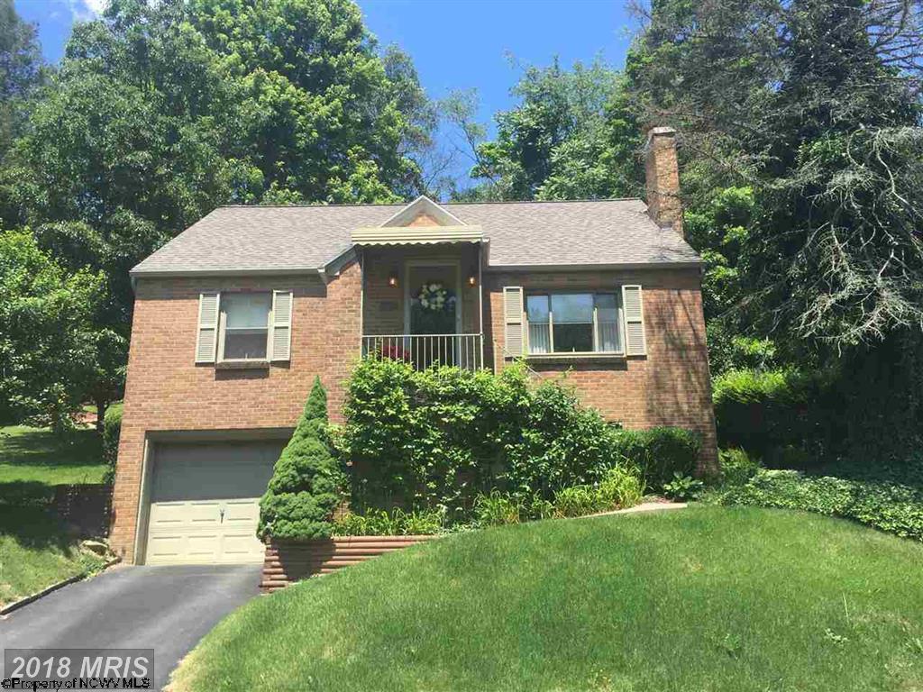 1107 Sunset Drive - Photo 1