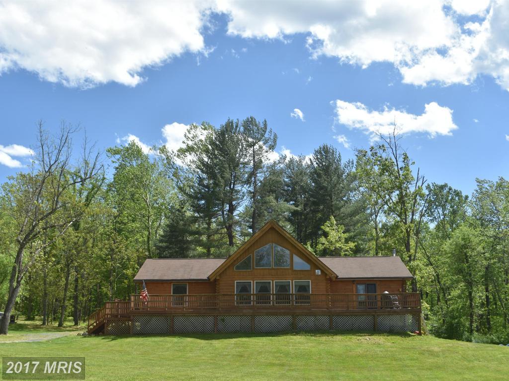 248 Wintergreen Drive - Photo 1