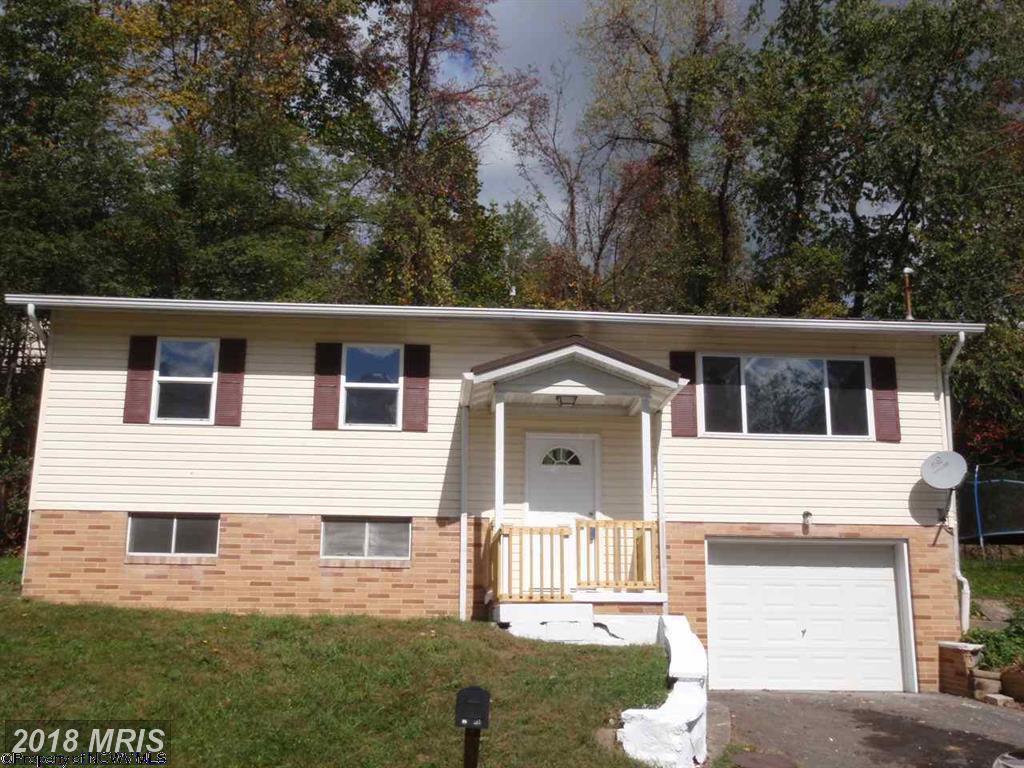 104 Elizabeth Circle - Photo 1
