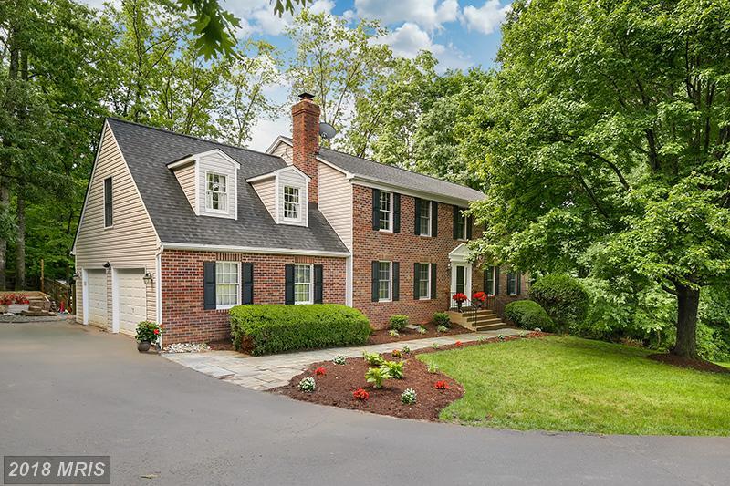 7245 Hikmat Road - Photo 1