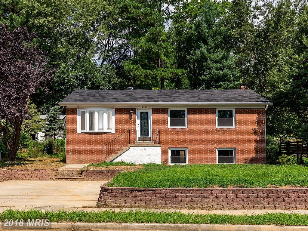 14212 Chesterfield Drive - Photo 1