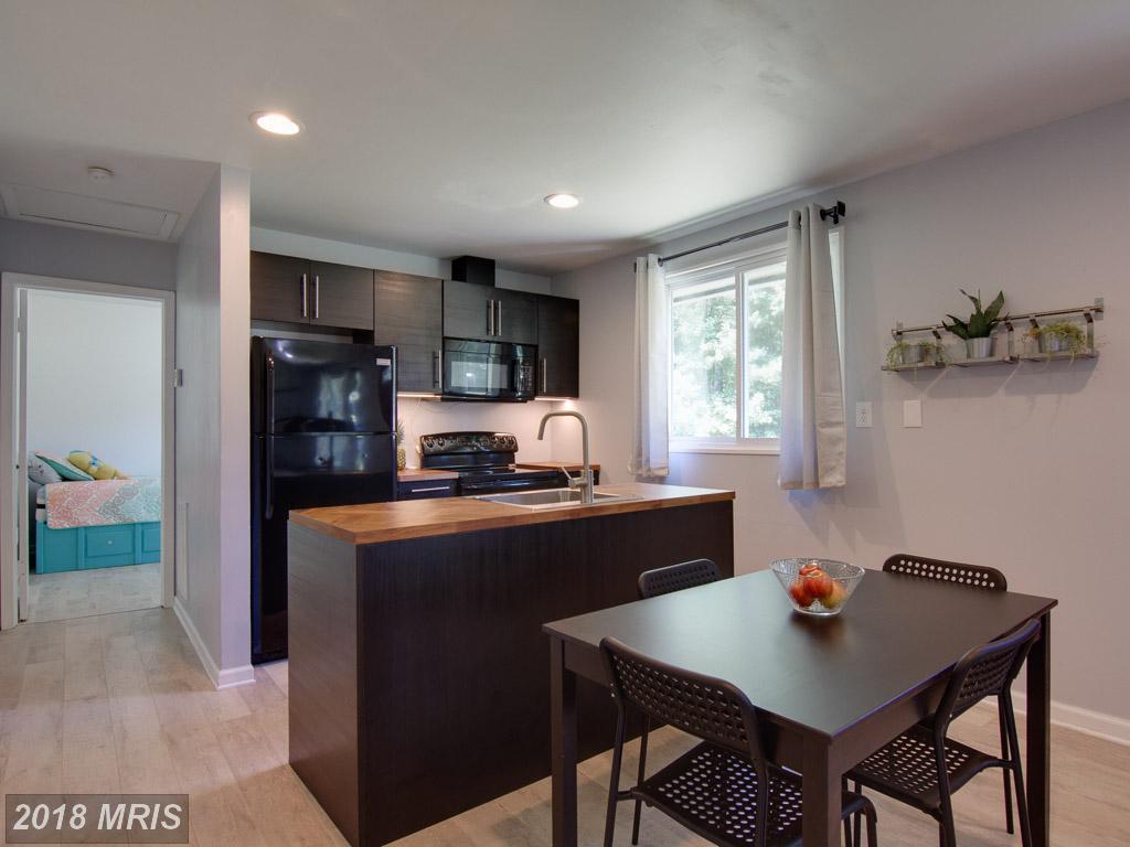 10404 Round Hill Road - Photo 1