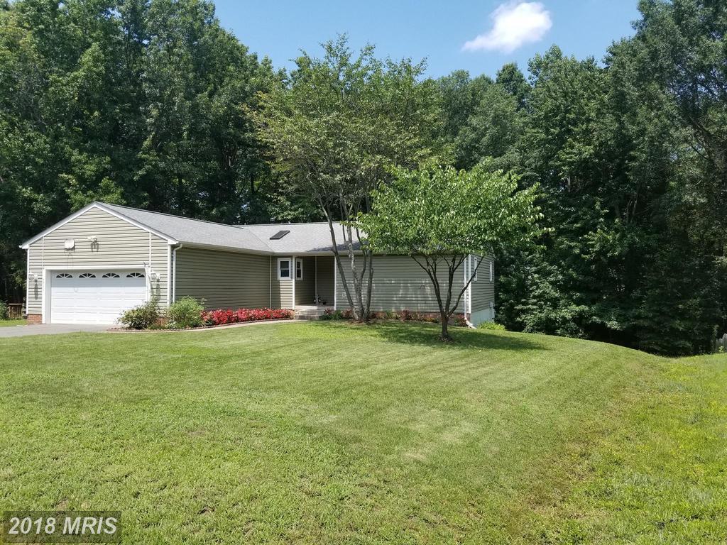 5413 Rainwood Drive - Photo 1