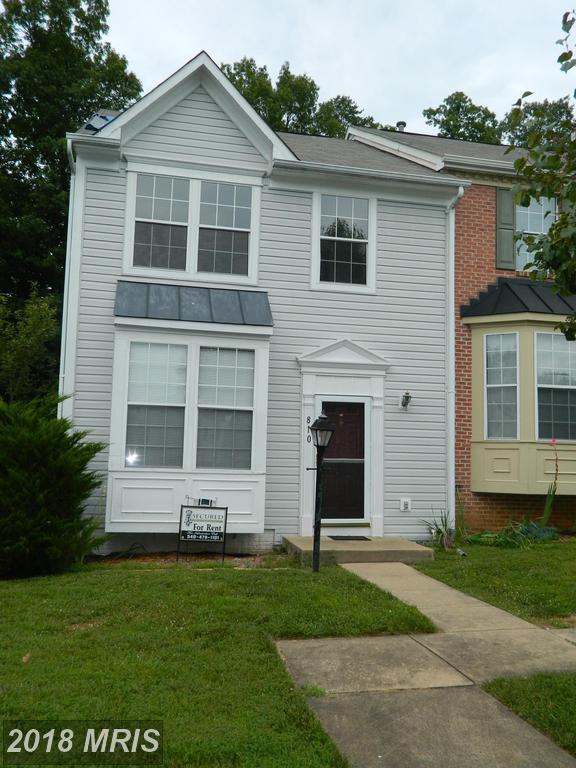 810 Pinnacle Drive - Photo 1