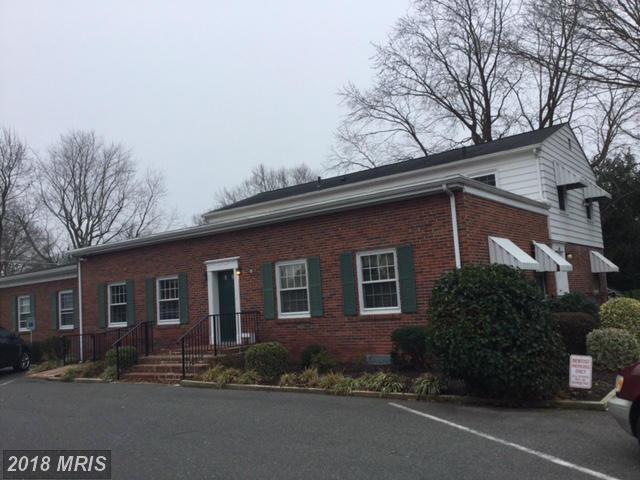400 Dutchmans Lane - Photo 1