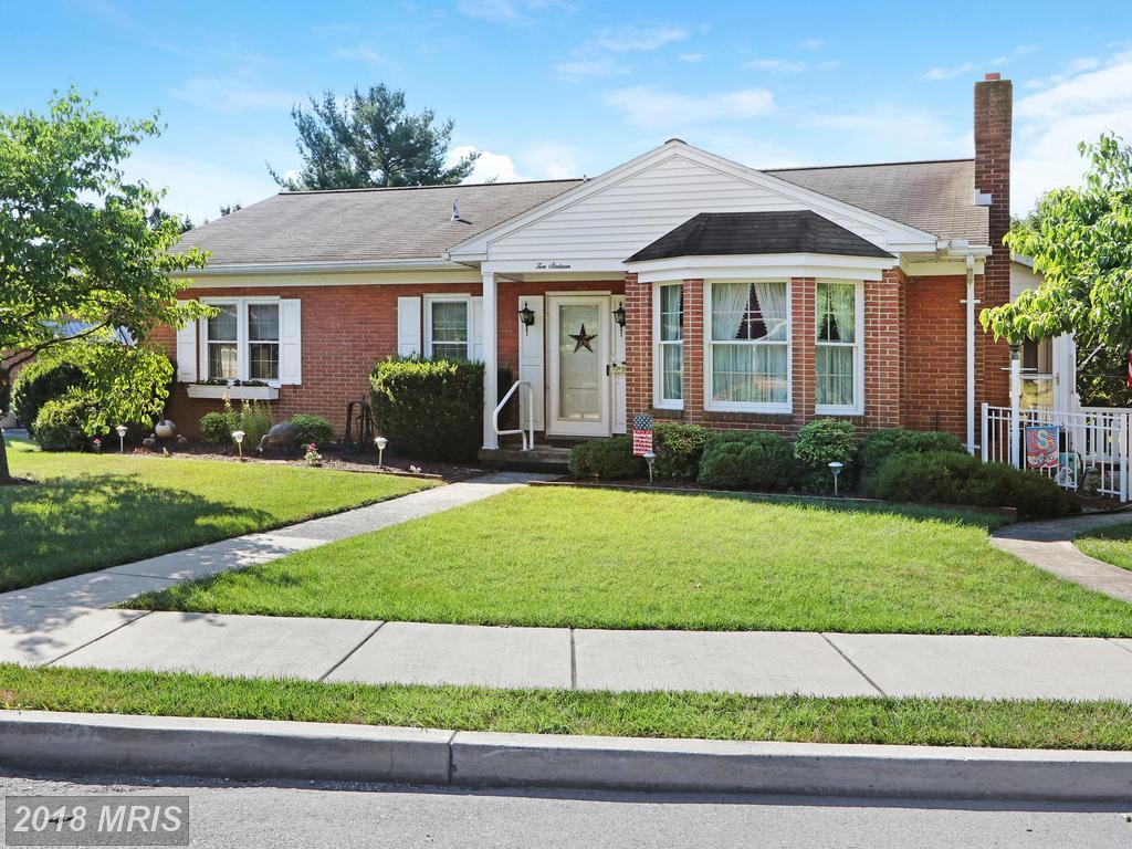 1016 View Street - Photo 1