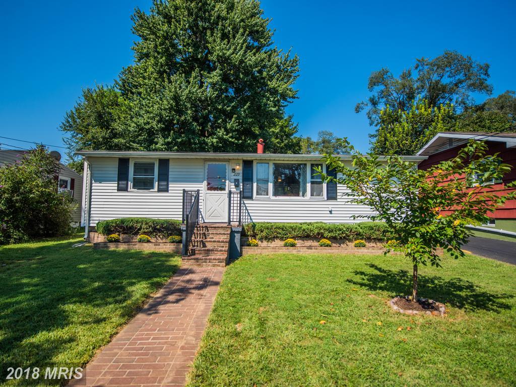 229 Shenandoah Avenue - Photo 1