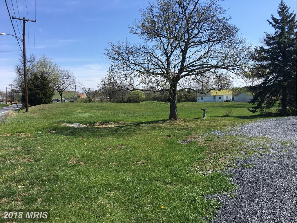 2900 Shawnee Drive - Photo 1