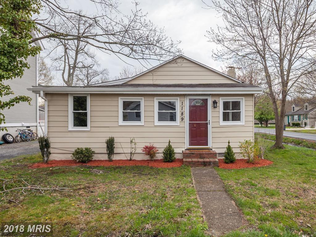 1189 Grove Avenue - Photo 1