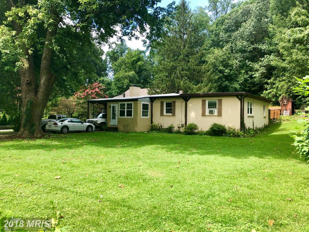 1834 Saint Margarets Road - Photo 1