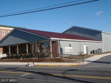 212 South Queen Street - Photo 1