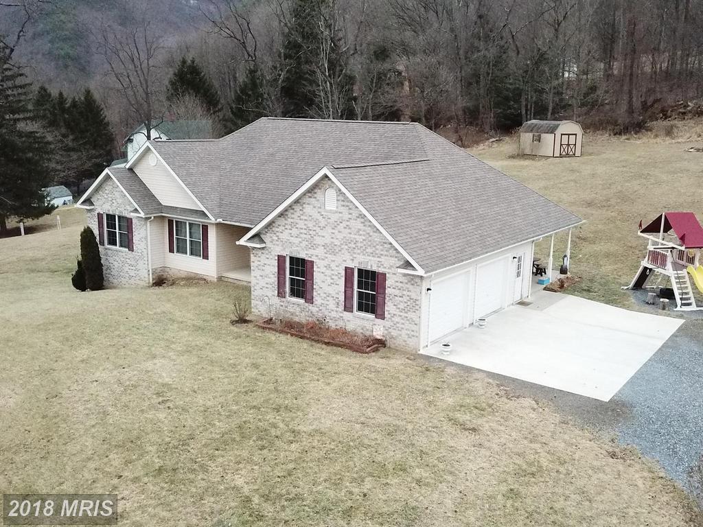 2 Emily Beth Drive - Photo 1