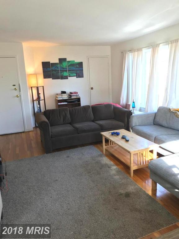 704 Wakefield Street - Photo 1