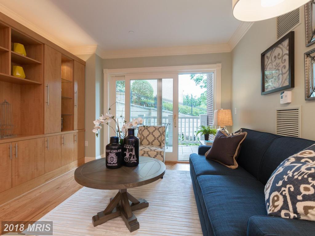 1201 Nash Street - Photo 1
