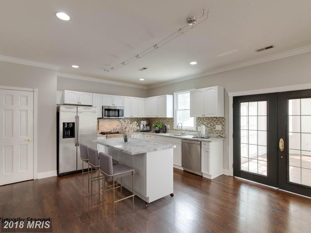 3820 Elbert Avenue - Photo 1