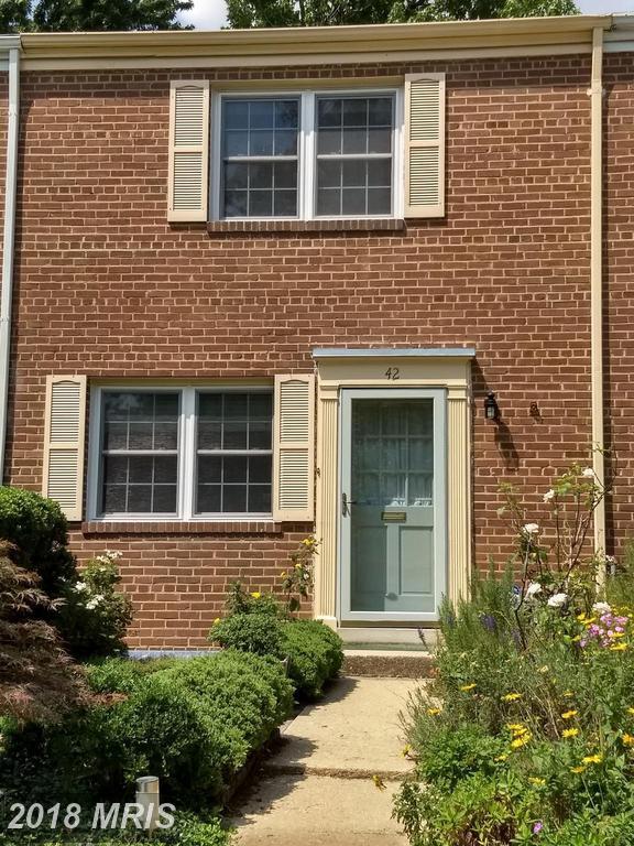 42 Rosemont Avenue - Photo 1