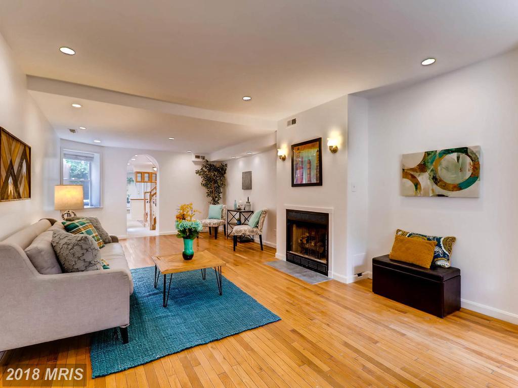 516 Wolfe Street - Photo 1