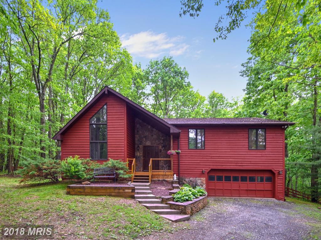 9 Twin Oaks Court - Photo 1