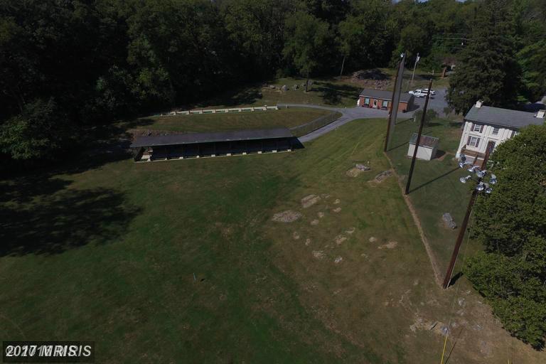 5780 Shepherdstown Road - Photo 1