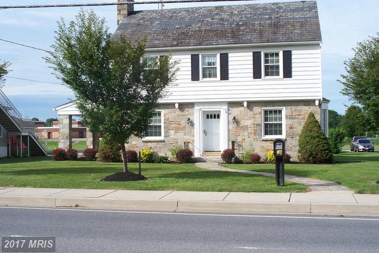 338 Baltimore Street - Photo 1
