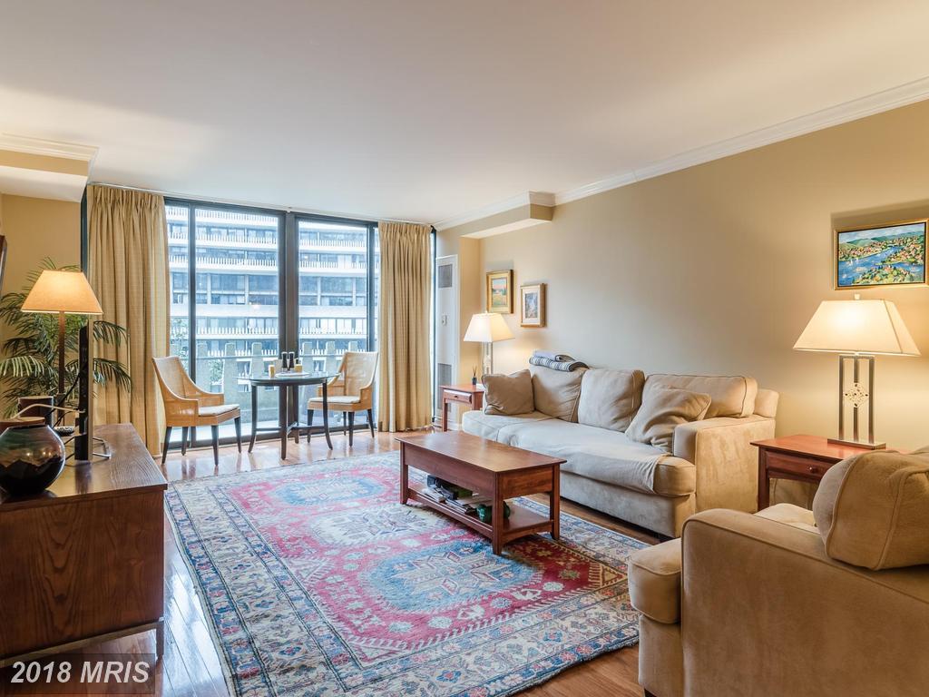 700 New Hampshire Avenue - Photo 1