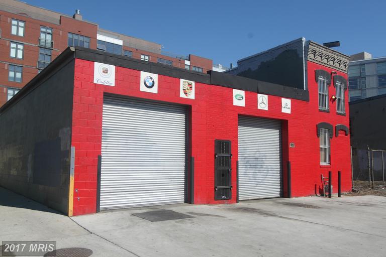911 V Street - Photo 1