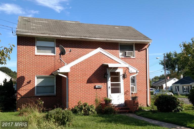616 Hubert Street - Photo 1