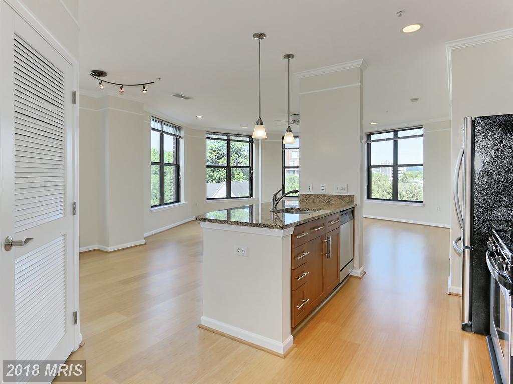 444 Broad Street - Photo 1