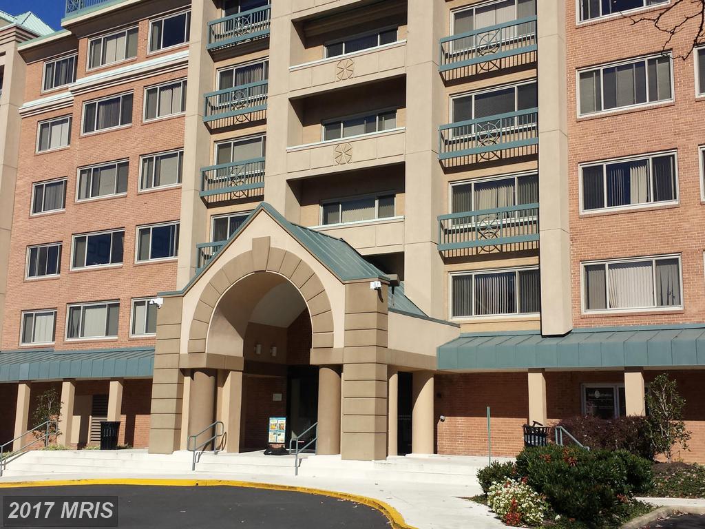 10560 Main Street - Photo 1