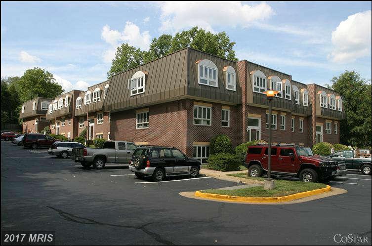 10623 Jones Street - Photo 1