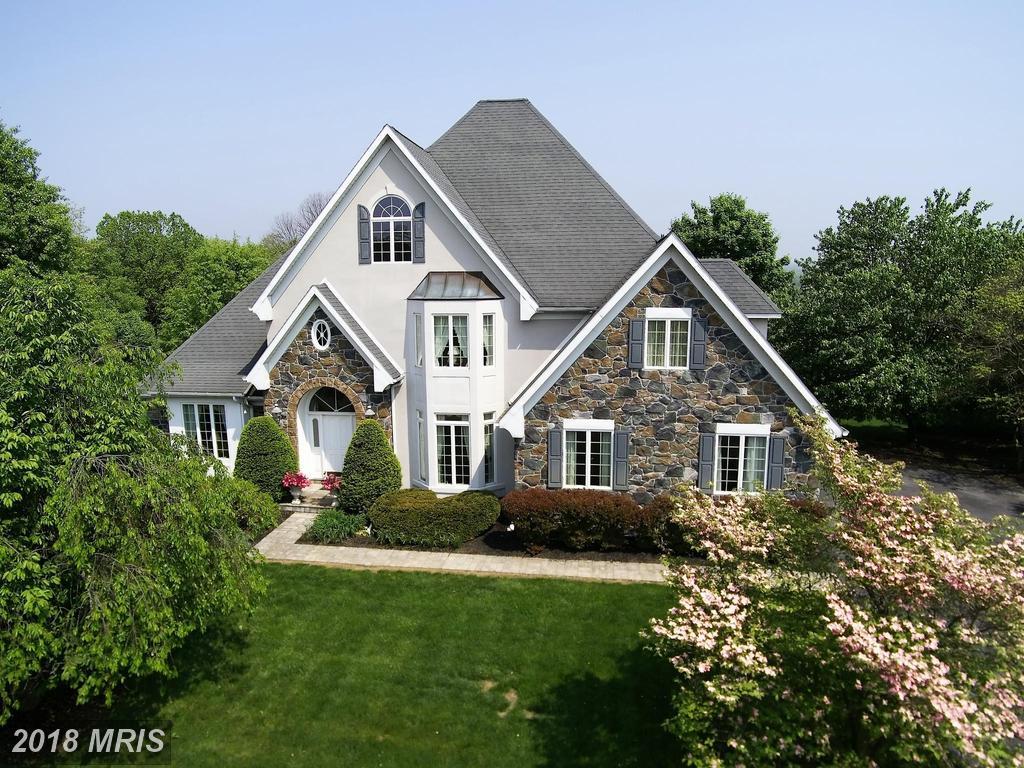 2132 Castlegreen Drive - Photo 1
