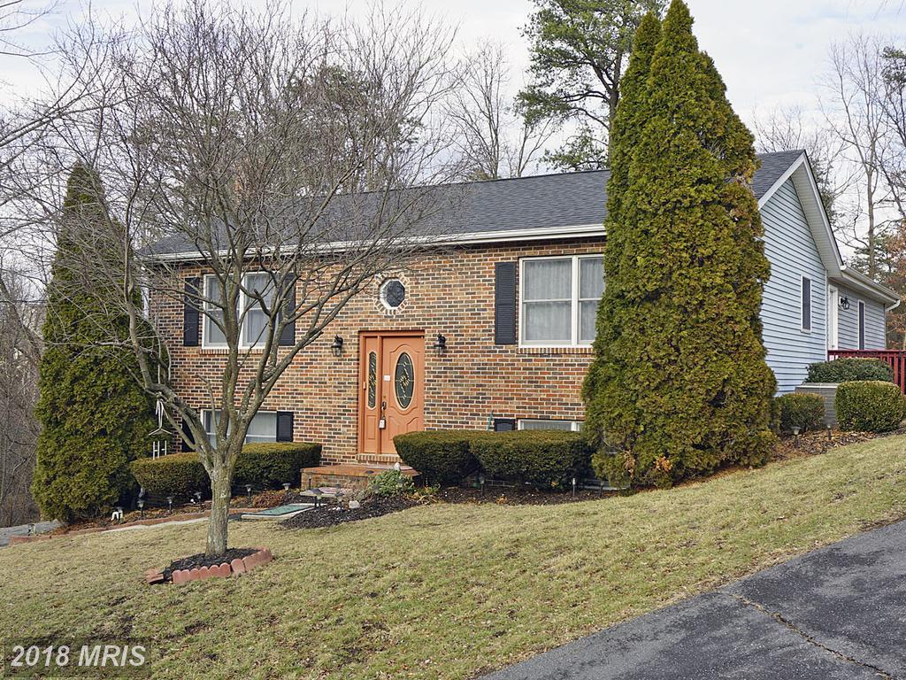 120 Parkwood Circle - Photo 1