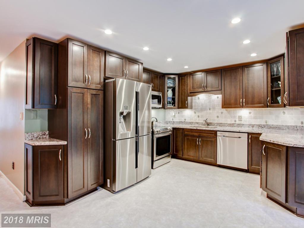 6124 Lee Brooke Place - Photo 1
