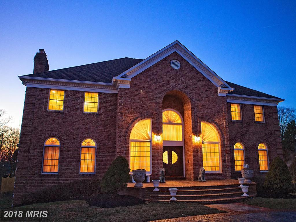 930 Seneca Road - Photo 1