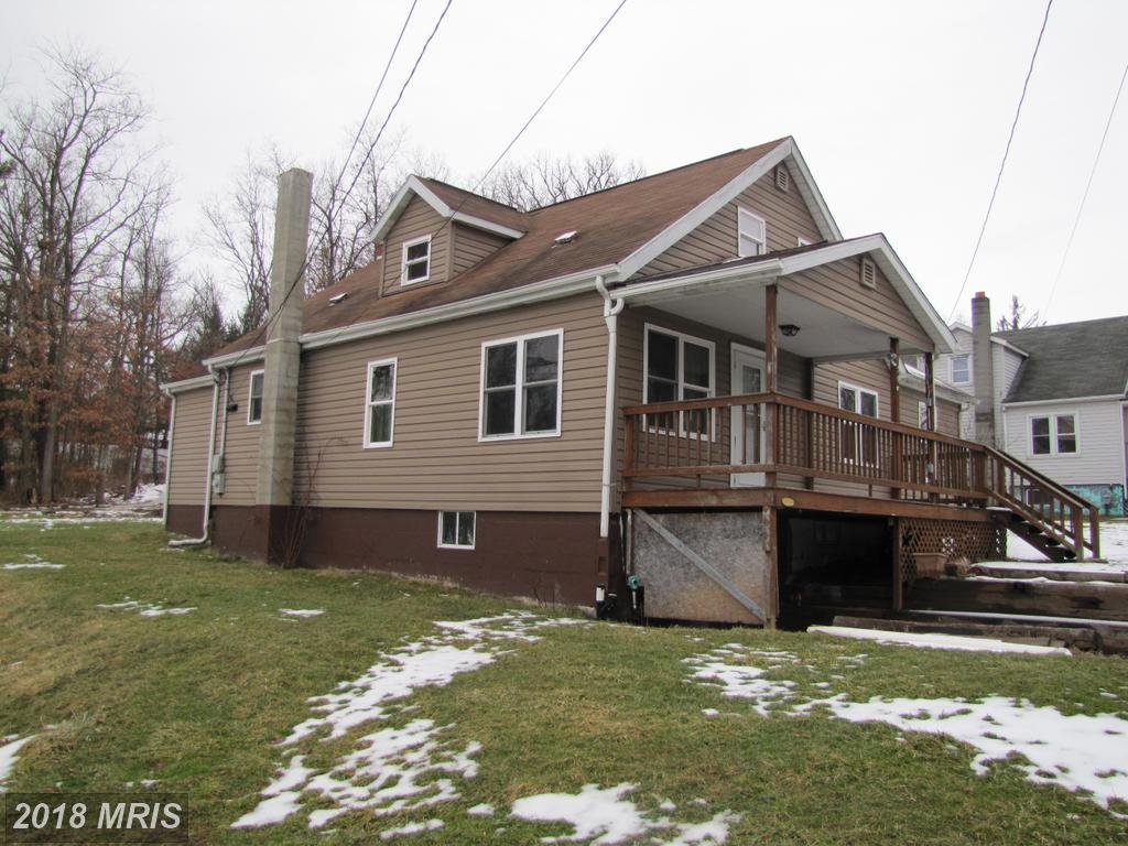 504 L Street - Photo 1