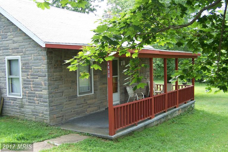 1309 Gingerbread Lane - Photo 1