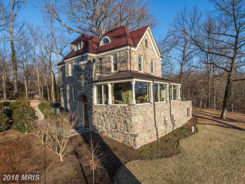 5417 Mohican Road - Photo 1